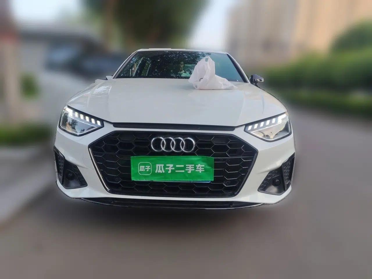 Audi A4L 2023 40 TFSI Luxury Dynamic Model — миниатюра 2