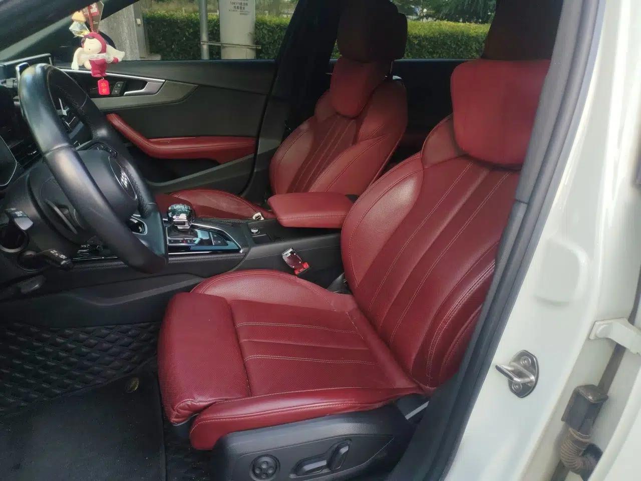 Audi A4L 2023 40 TFSI Luxury Dynamic Model — миниатюра 15
