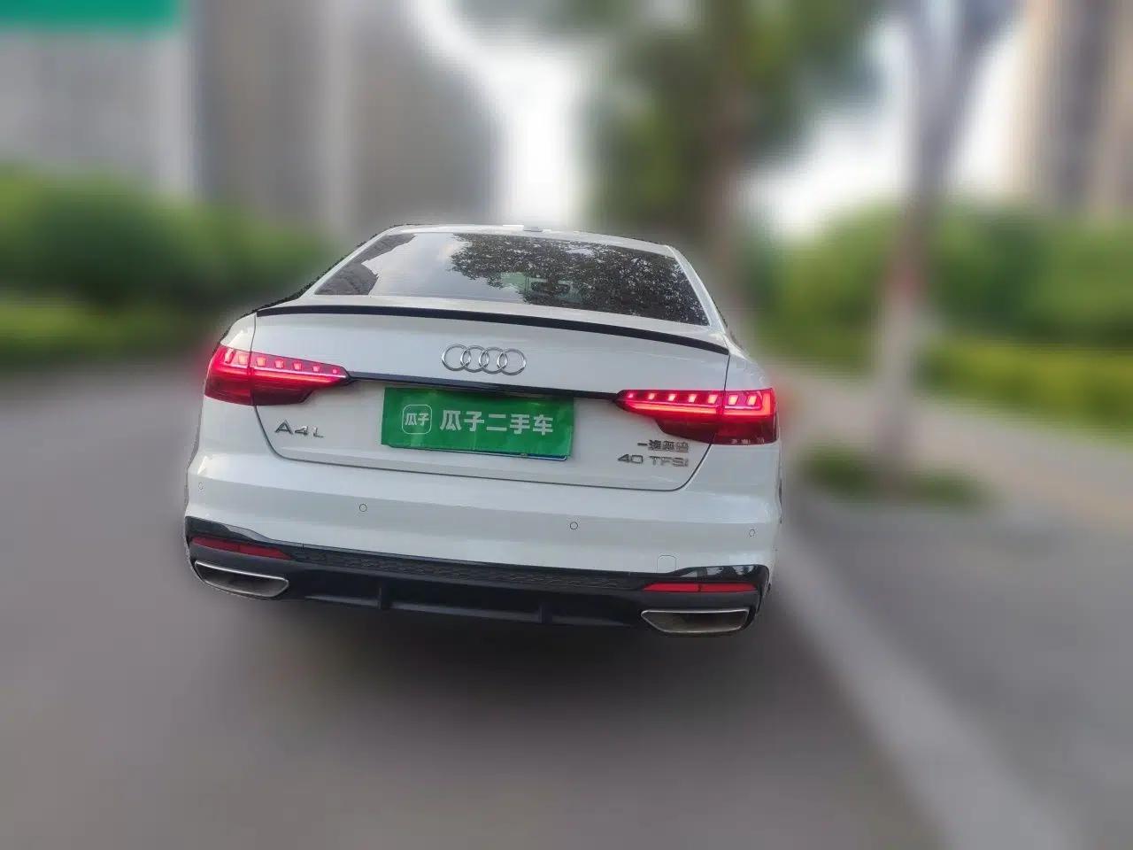 Audi A4L 2023 40 TFSI Luxury Dynamic Model — миниатюра 5