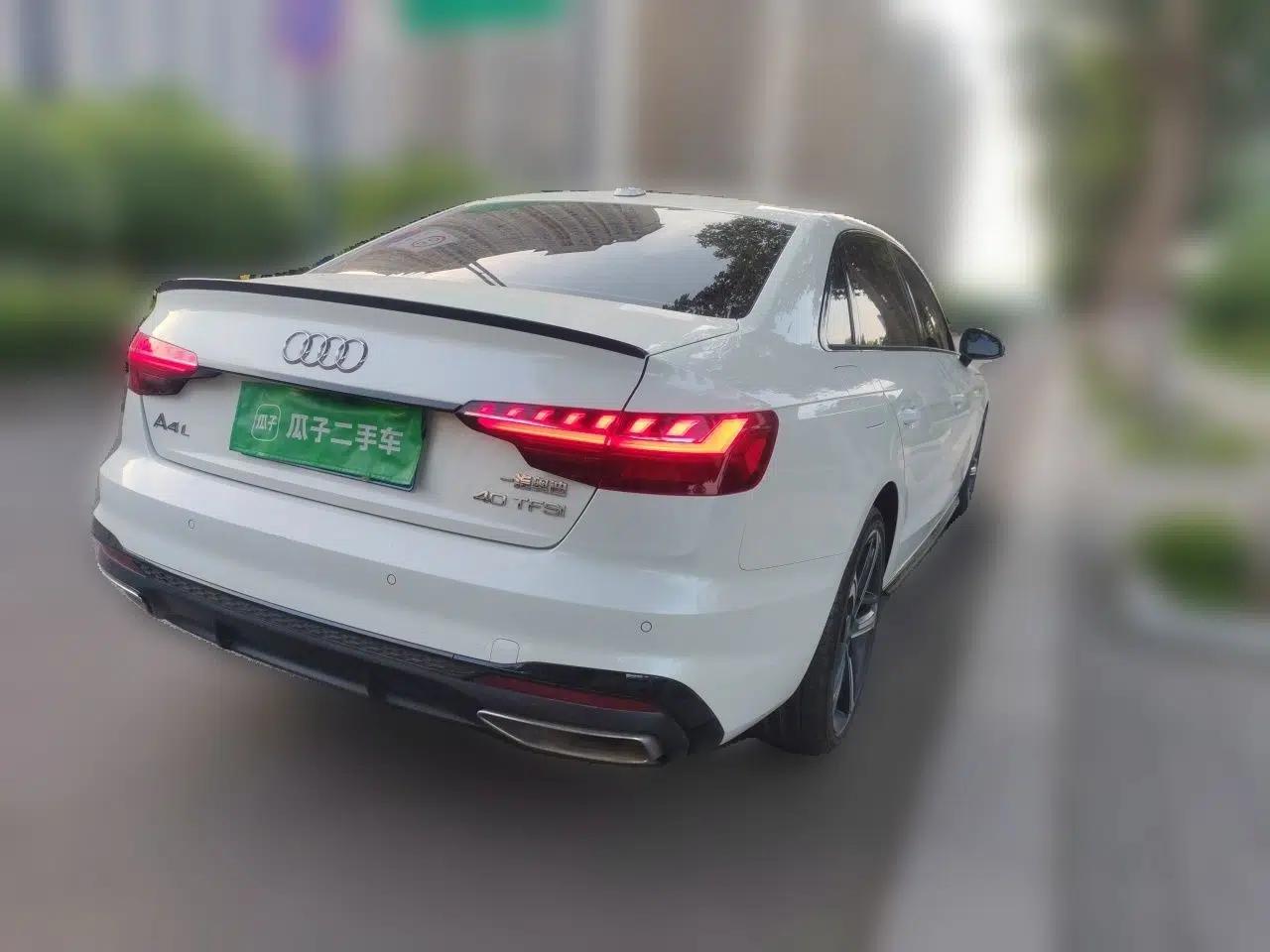 Audi A4L 2023 40 TFSI Luxury Dynamic Model — миниатюра 6