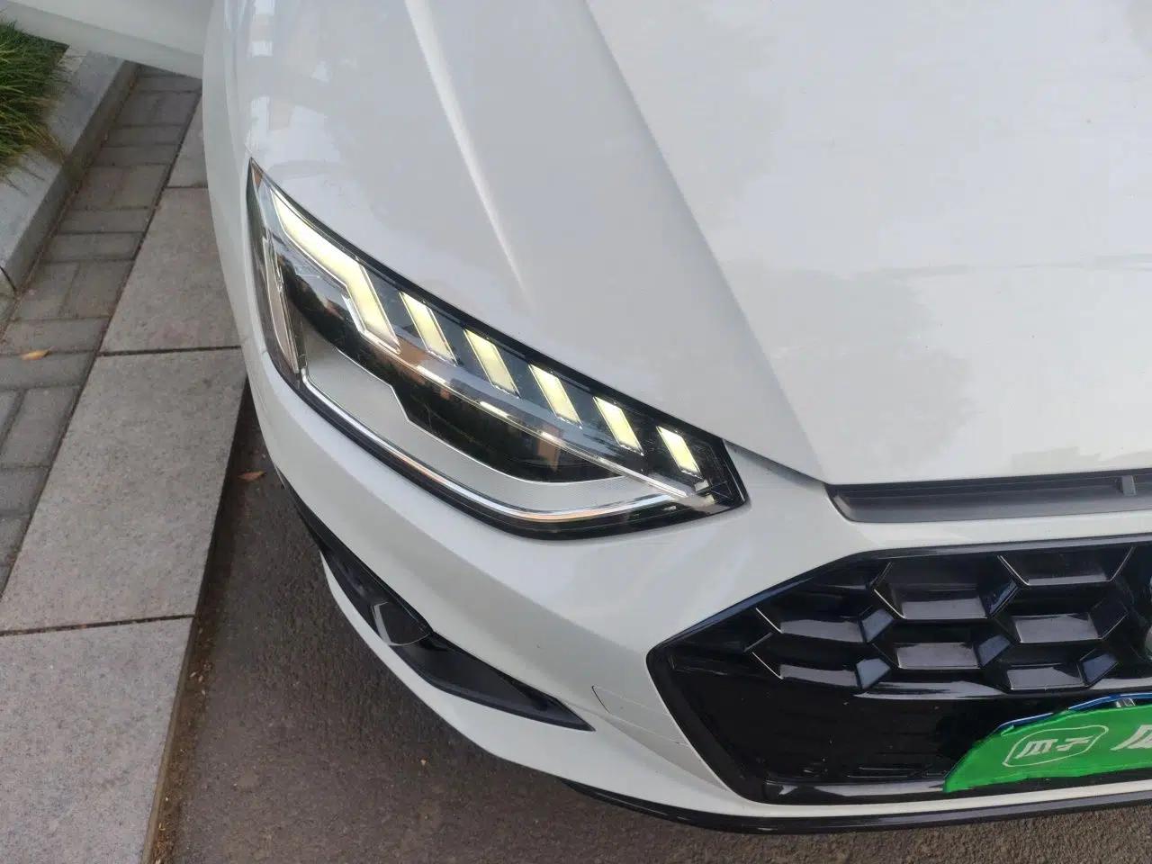 Audi A4L 2023 40 TFSI Luxury Dynamic Model — миниатюра 7