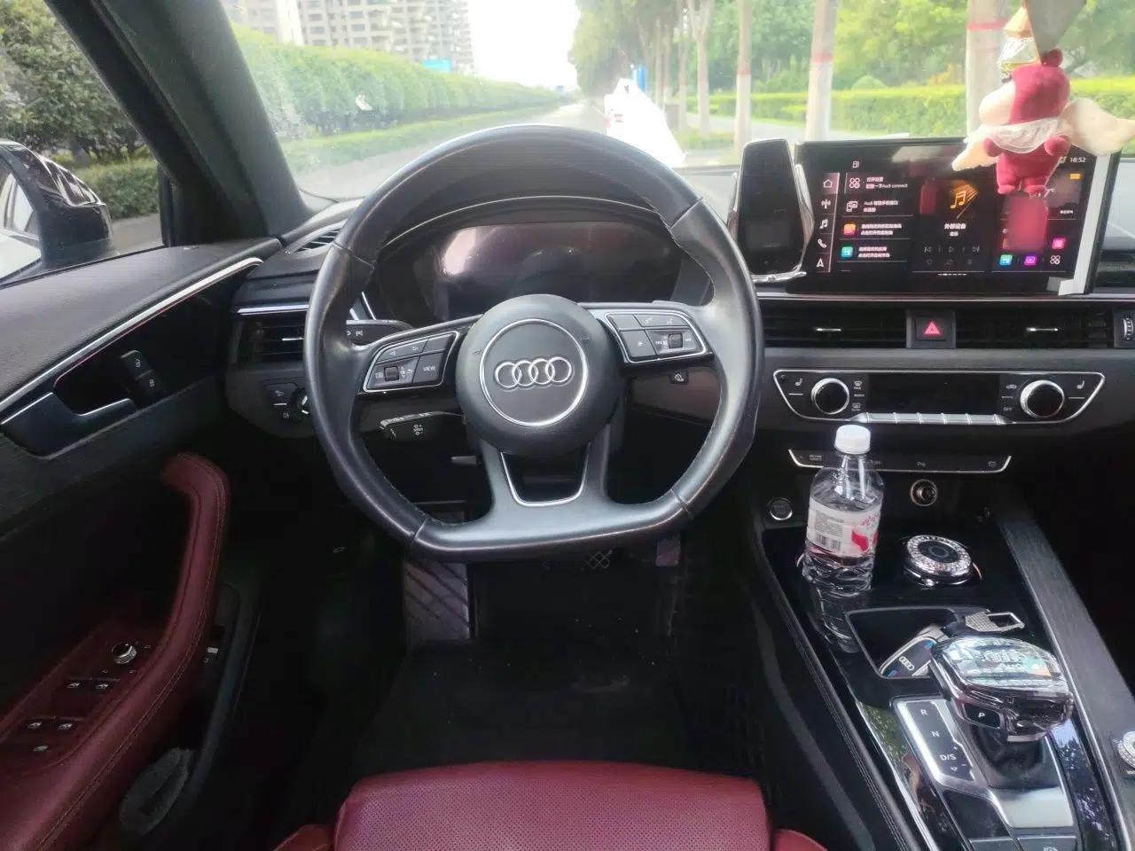 Audi A4L 2023 40 TFSI Luxury Dynamic Model — миниатюра 10