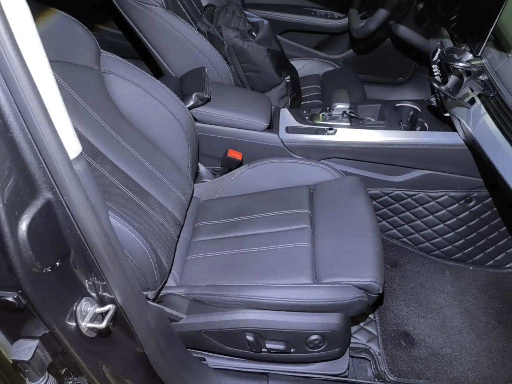 Audi A4L 2022 40 TFSI Luxury Dynamic Model — миниатюра 19
