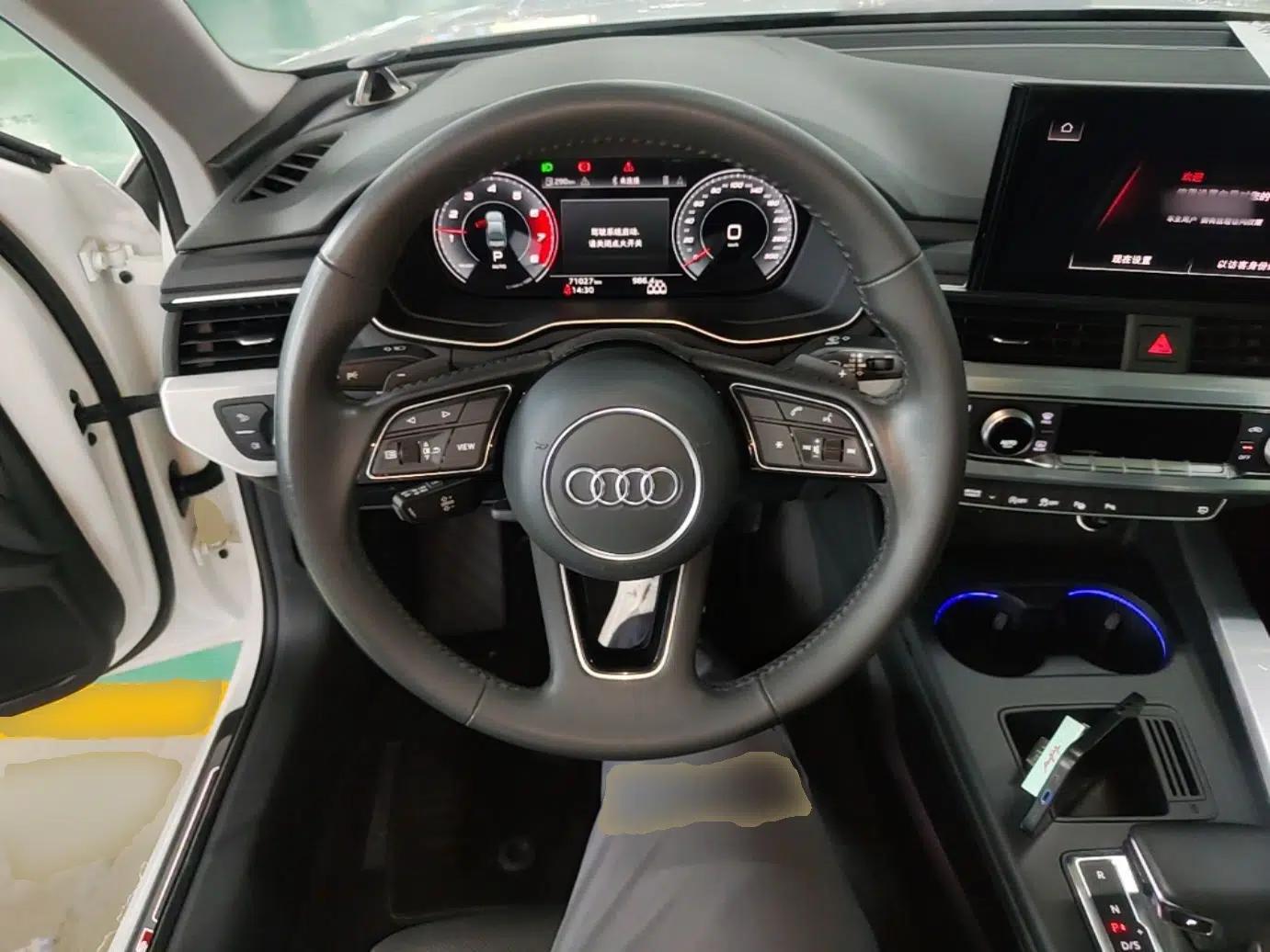 Audi A4L 2020 40 TFSI quattro Luxury Dynamic Model — миниатюра 13