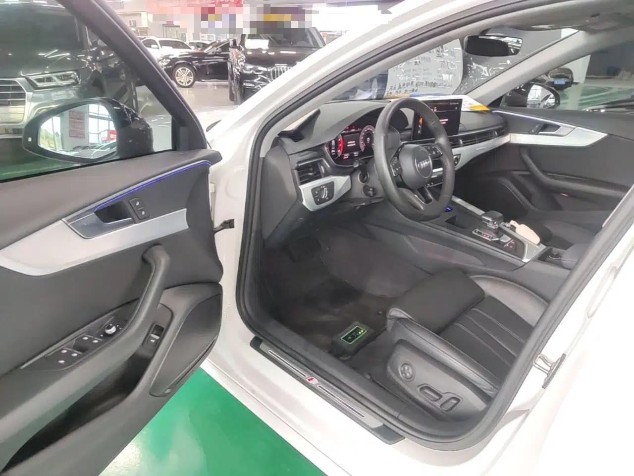 Audi A4L 2020 40 TFSI quattro Luxury Dynamic Model — миниатюра 18