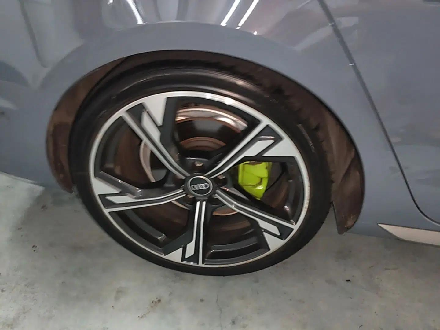 Audi A4L 2022 40 TFSI quattro RS Performance Package — миниатюра 11