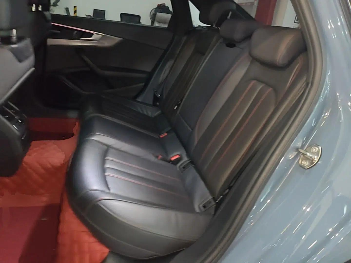 Audi A4L 2022 40 TFSI quattro RS Performance Package — миниатюра 20