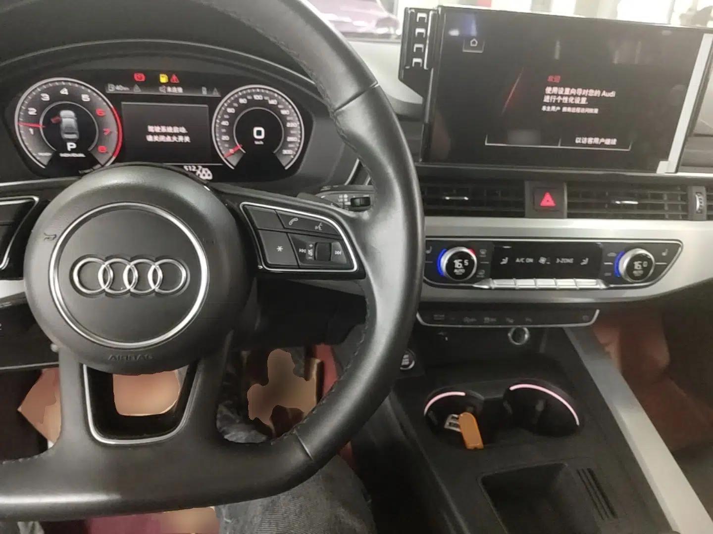 Audi A4L 2022 40 TFSI Luxury Dynamic Model — миниатюра 12