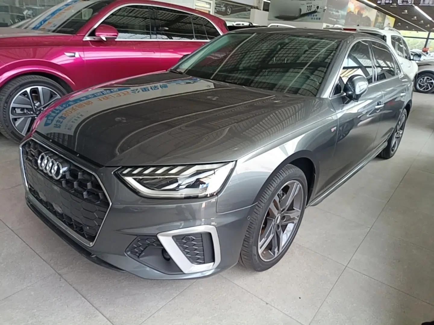 Audi A4L 2020 40 TFSI quattro Luxury Dynamic Model — миниатюра 1
