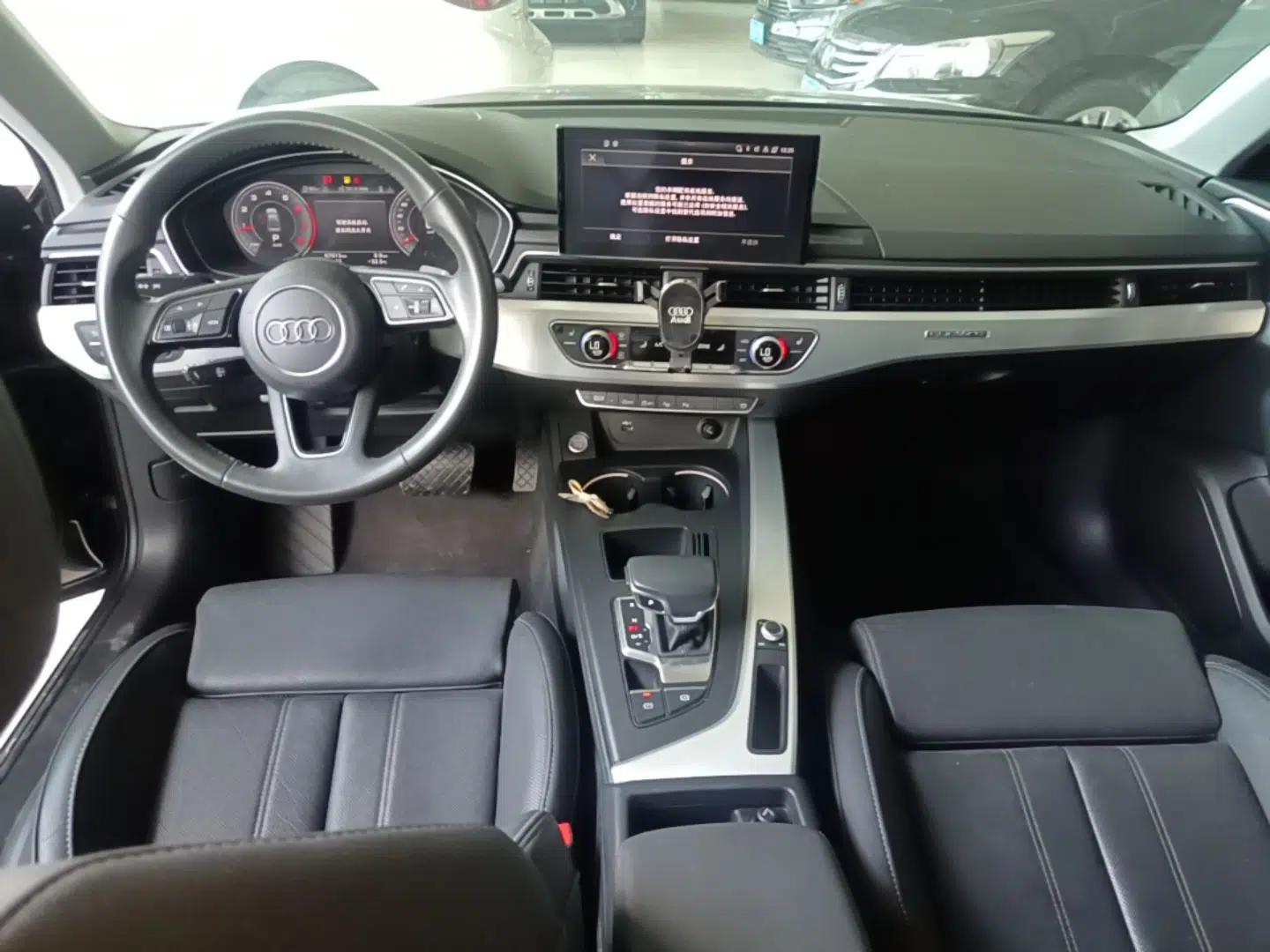 Audi A4L 2020 40 TFSI quattro Luxury Dynamic Model — миниатюра 12