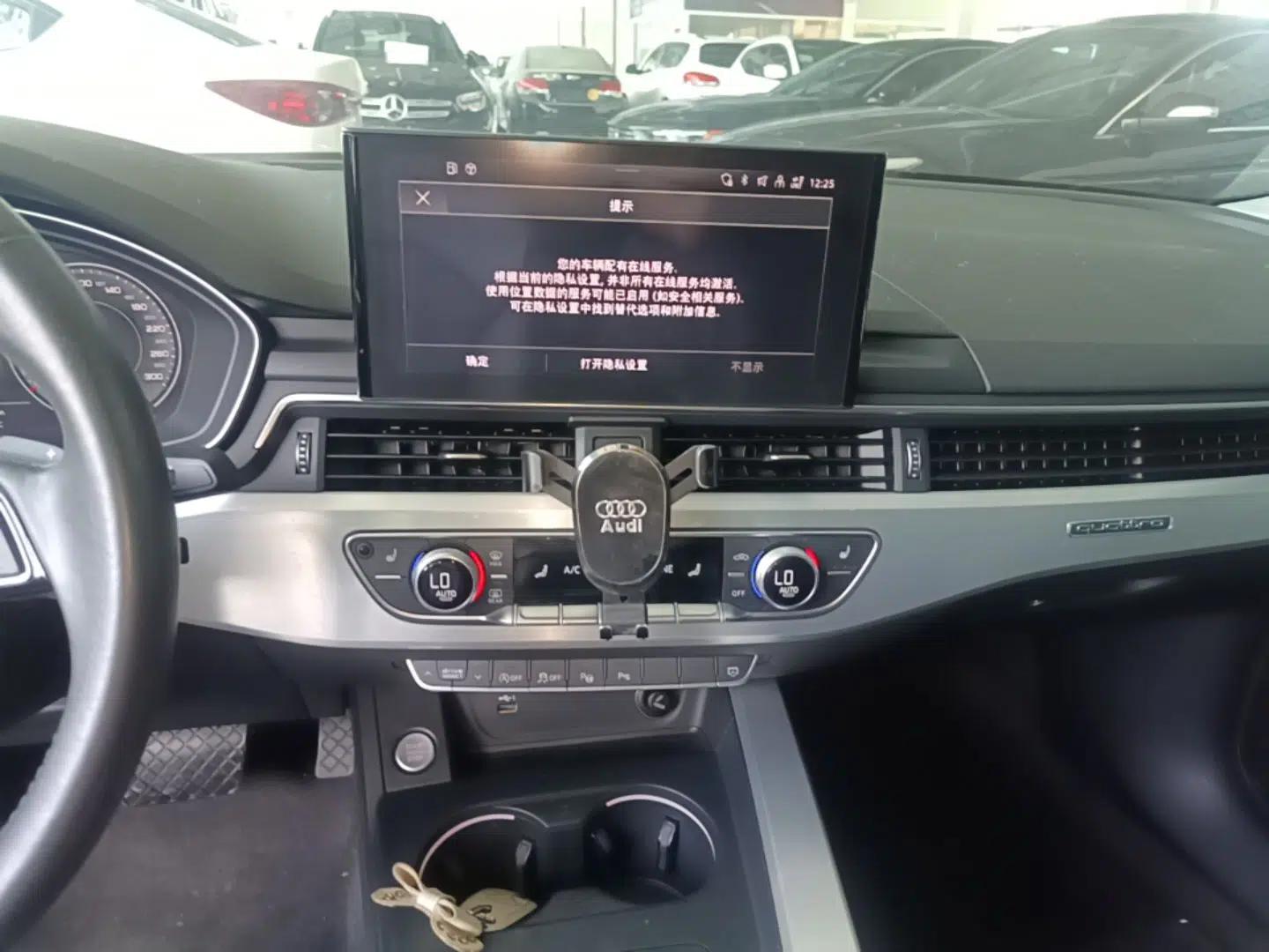Audi A4L 2020 40 TFSI quattro Luxury Dynamic Model — миниатюра 15