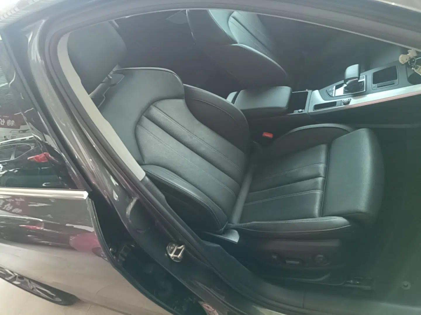 Audi A4L 2020 40 TFSI quattro Luxury Dynamic Model — миниатюра 19