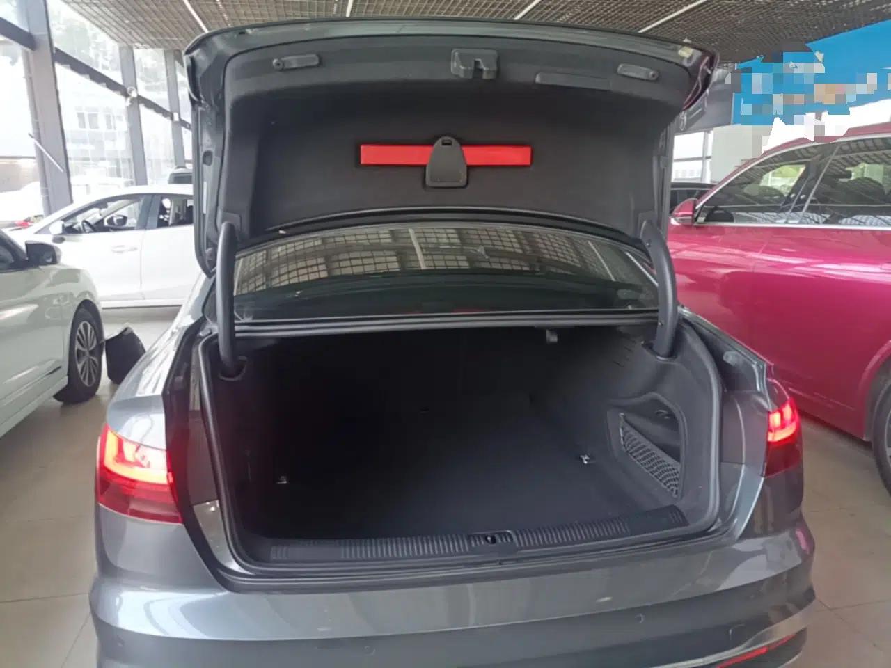 Audi A4L 2020 40 TFSI quattro Luxury Dynamic Model — миниатюра 22