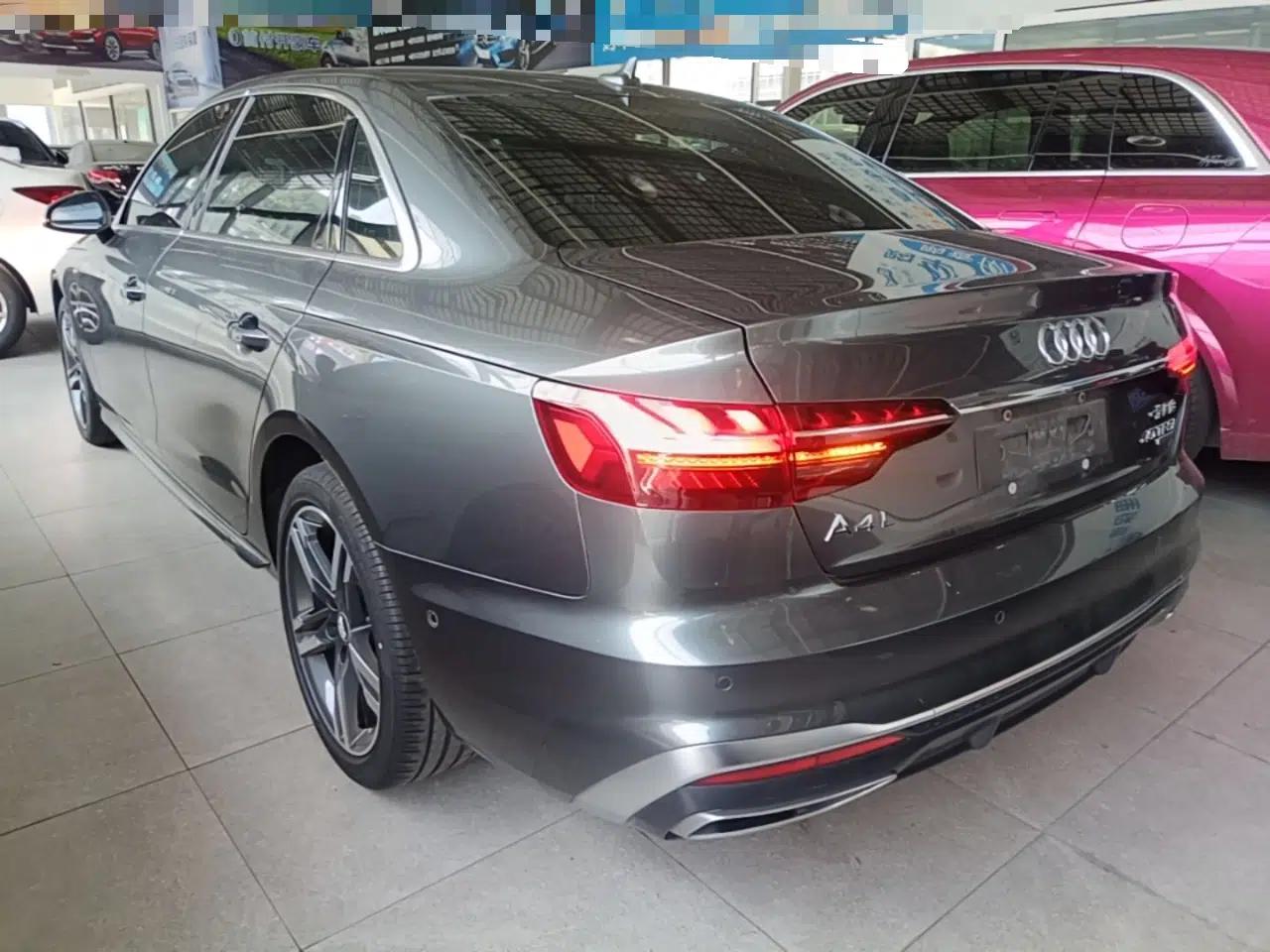 Audi A4L 2020 40 TFSI quattro Luxury Dynamic Model — миниатюра 4