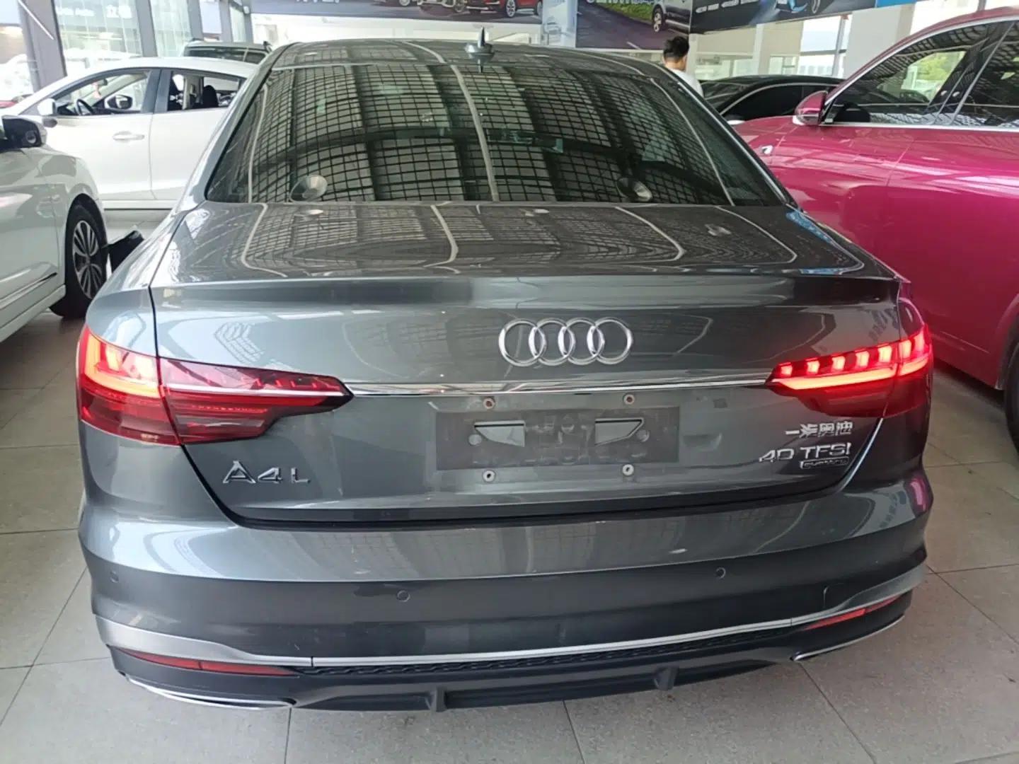 Audi A4L 2020 40 TFSI quattro Luxury Dynamic Model — миниатюра 5