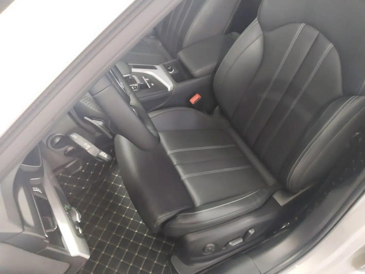 Audi A4L 2020 40 TFSI Fashion Dynamic Model — миниатюра 17