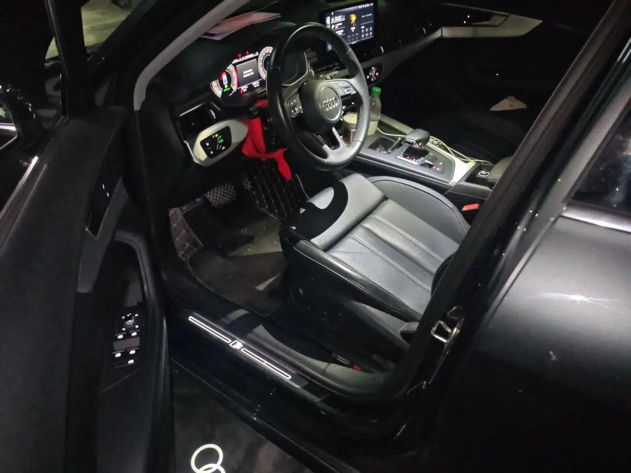 Audi A4L 2022 40 TFSI Fashion Dynamic Model — миниатюра 16