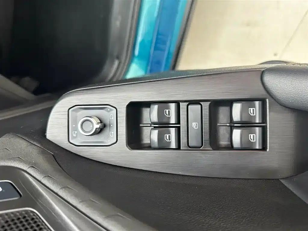 Haval Chitu 2022 Enjoy Edition 1.5T Bronze Rabbit — миниатюра 13