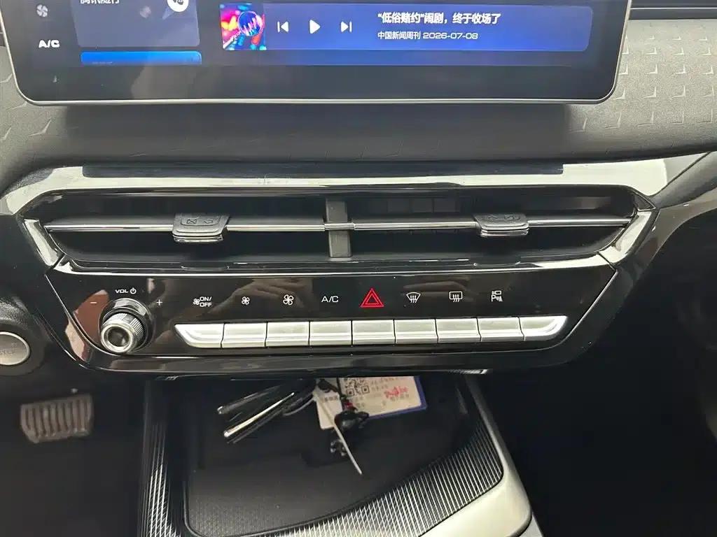 Haval Chitu 2022 Enjoy Edition 1.5T Bronze Rabbit — миниатюра 23