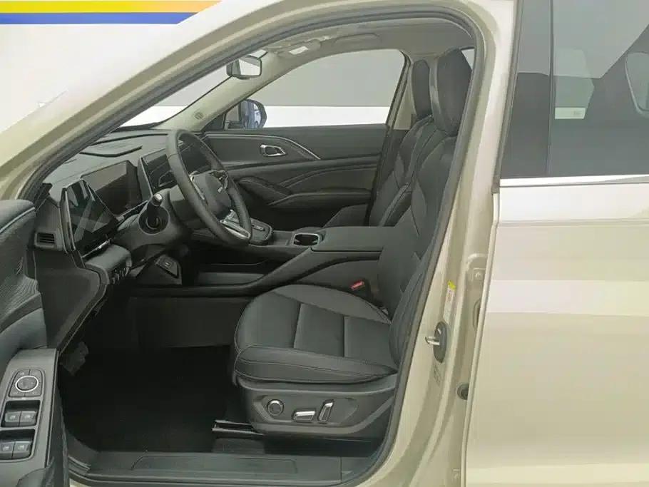 Haval Xiaolong MAX 2023 1.5L Hi4 105 4WD Intelligent Flagship Edition — миниатюра 9