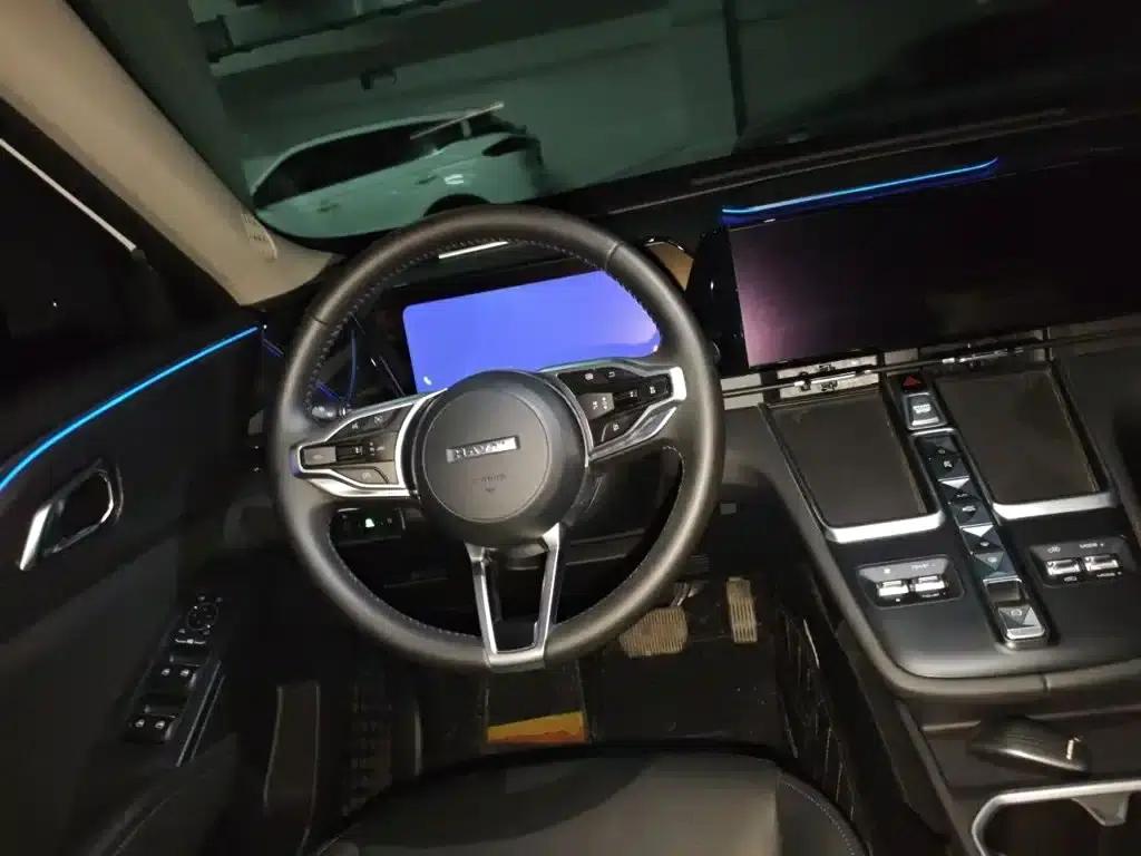 Haval Xiaolong MAX 2023 1.5L Hi4 105 4WD Navigator Edition — миниатюра 7