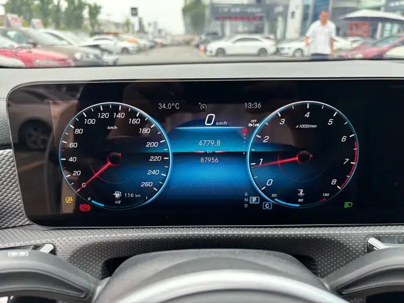 2022 Mercedes-Benz A-Class A 180 L — миниатюра 7