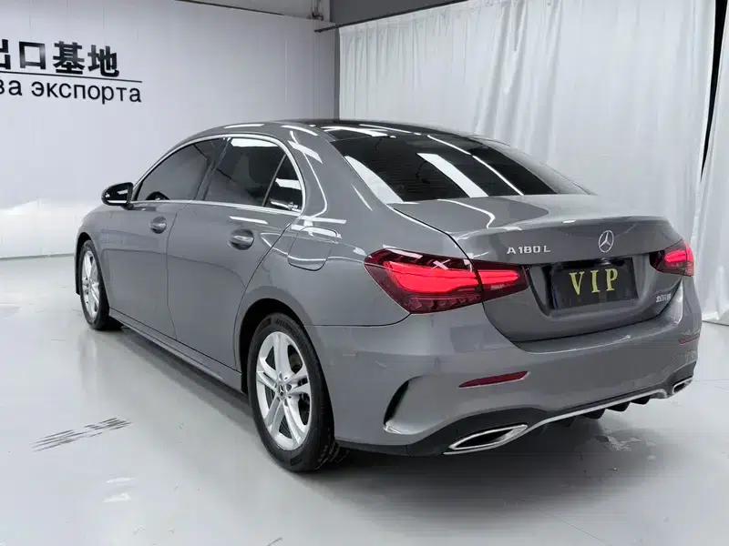 2023 Mercedes-Benz A-Class A 180 L — миниатюра 4