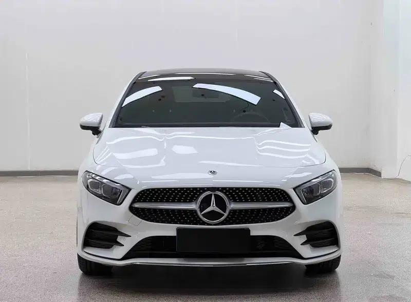 Mercedes-Benz A-Class 2022 Facelift A 200 L Sport Sedan Fashion Edition — миниатюра 2