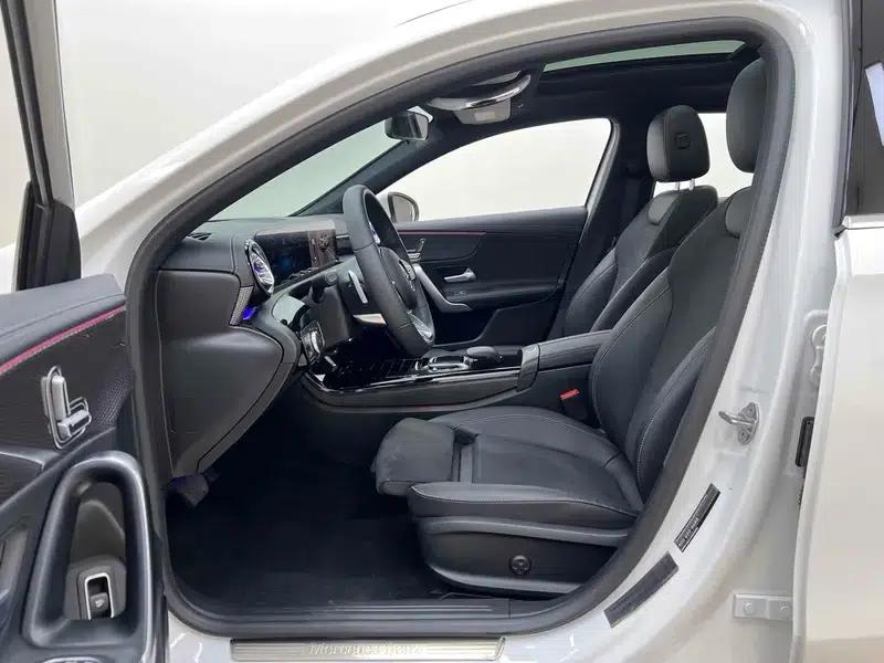 Mercedes-Benz A-Class 2022 Facelift A 200 L Sport Sedan Fashion Edition — миниатюра 18