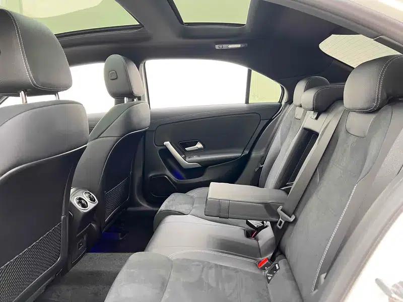 Mercedes-Benz A-Class 2022 Facelift A 200 L Sport Sedan Fashion Edition — миниатюра 20