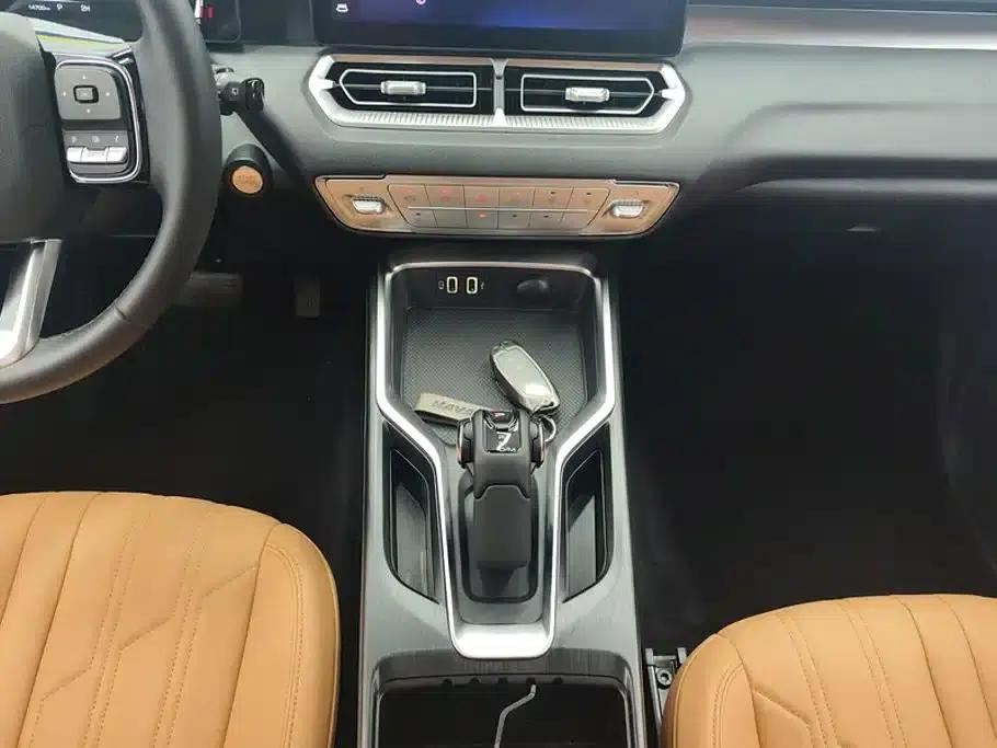 Haval H5 2023 2.0T Automatic 4WD (Gasoline) — миниатюра 16