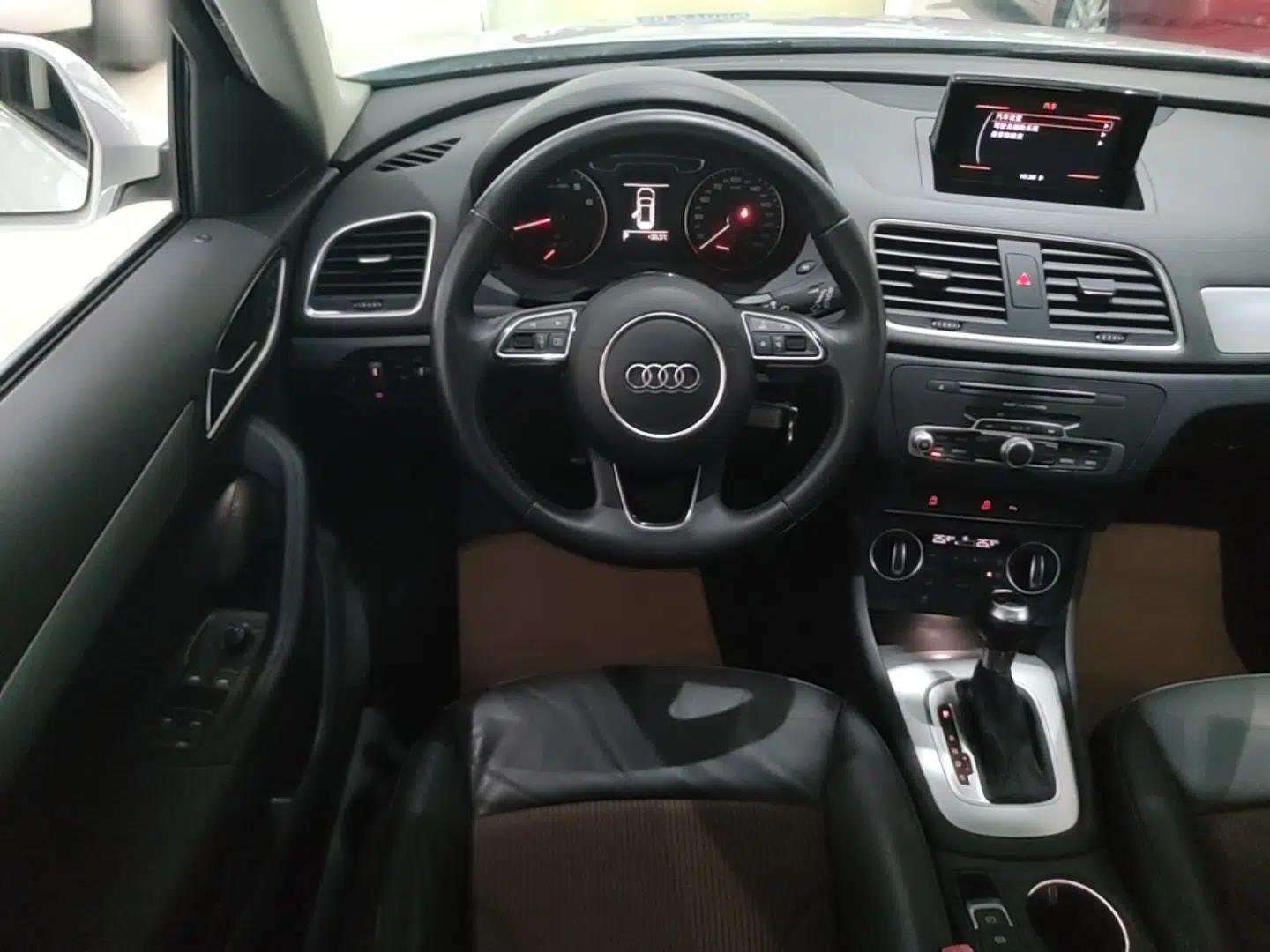 Audi Q3 2017 30 TFSI Fashion Model — миниатюра 19