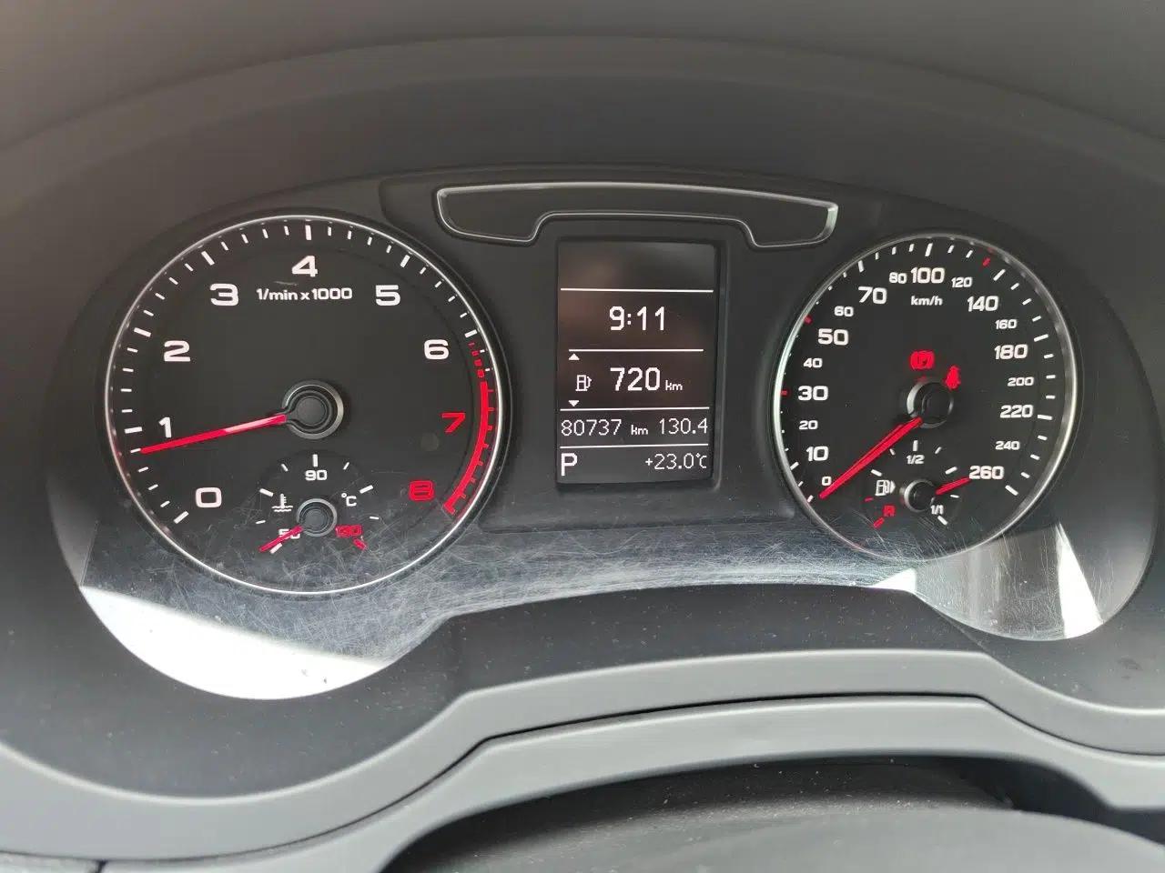 Audi Q3 2016 30 TFSI Fashion Model — миниатюра 12