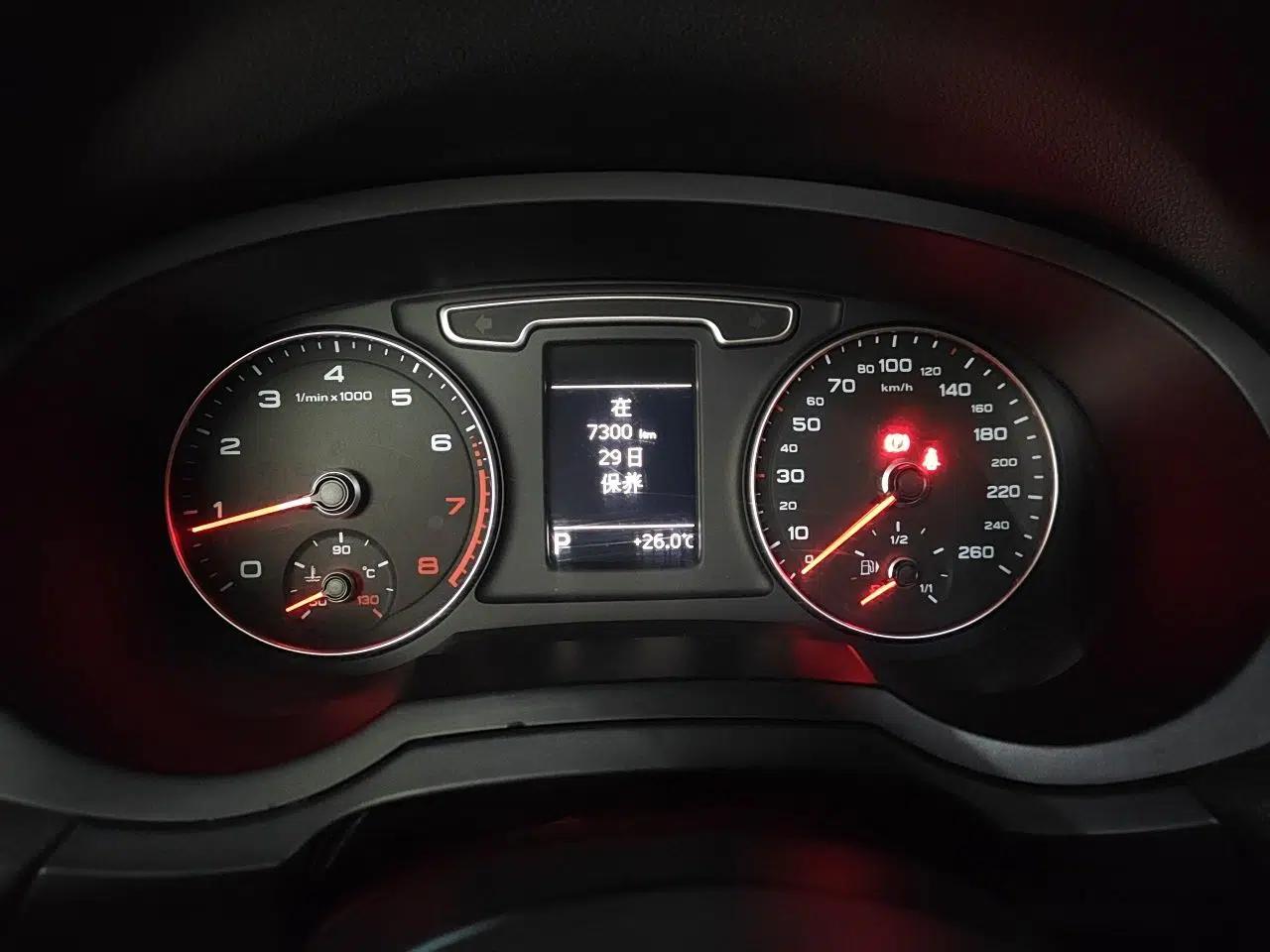 Audi Q3 2013 35 TFSI Ambition Edition — миниатюра 11