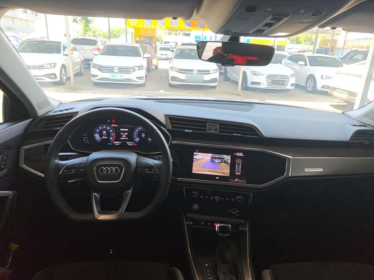Audi Q3 2019 35 TFSI Fashion Dynamic Model — миниатюра 12