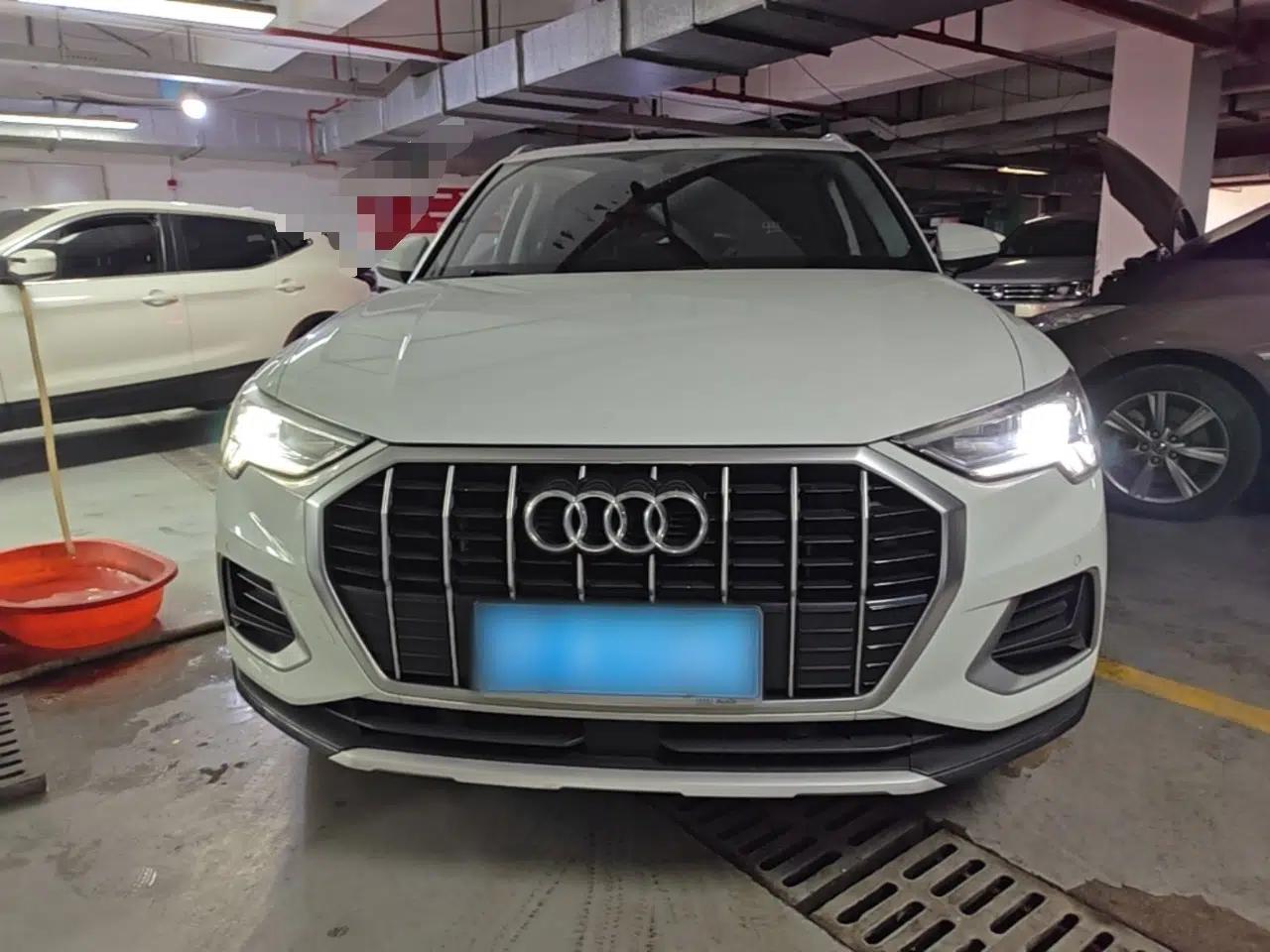 Audi Q3 2019 40 TFSI Fashionable and Elegant Model — миниатюра 2