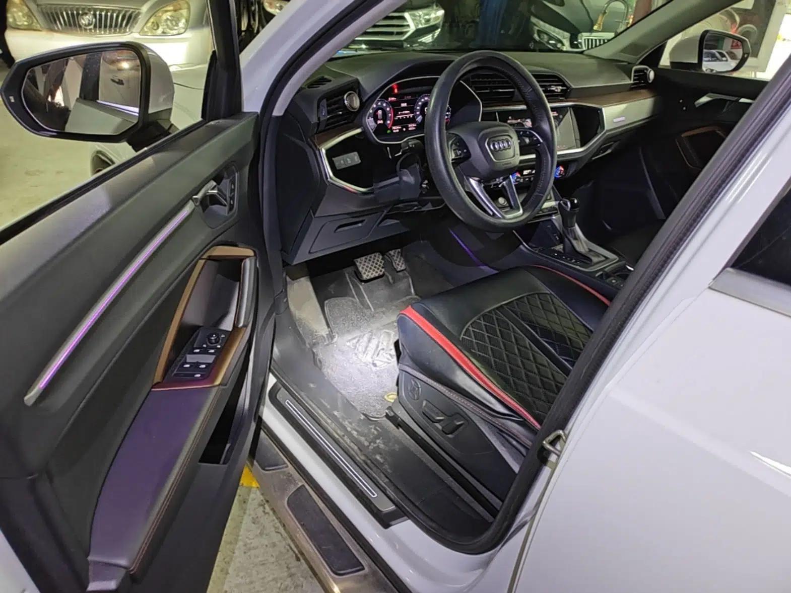Audi Q3 2019 40 TFSI Fashionable and Elegant Model — миниатюра 18