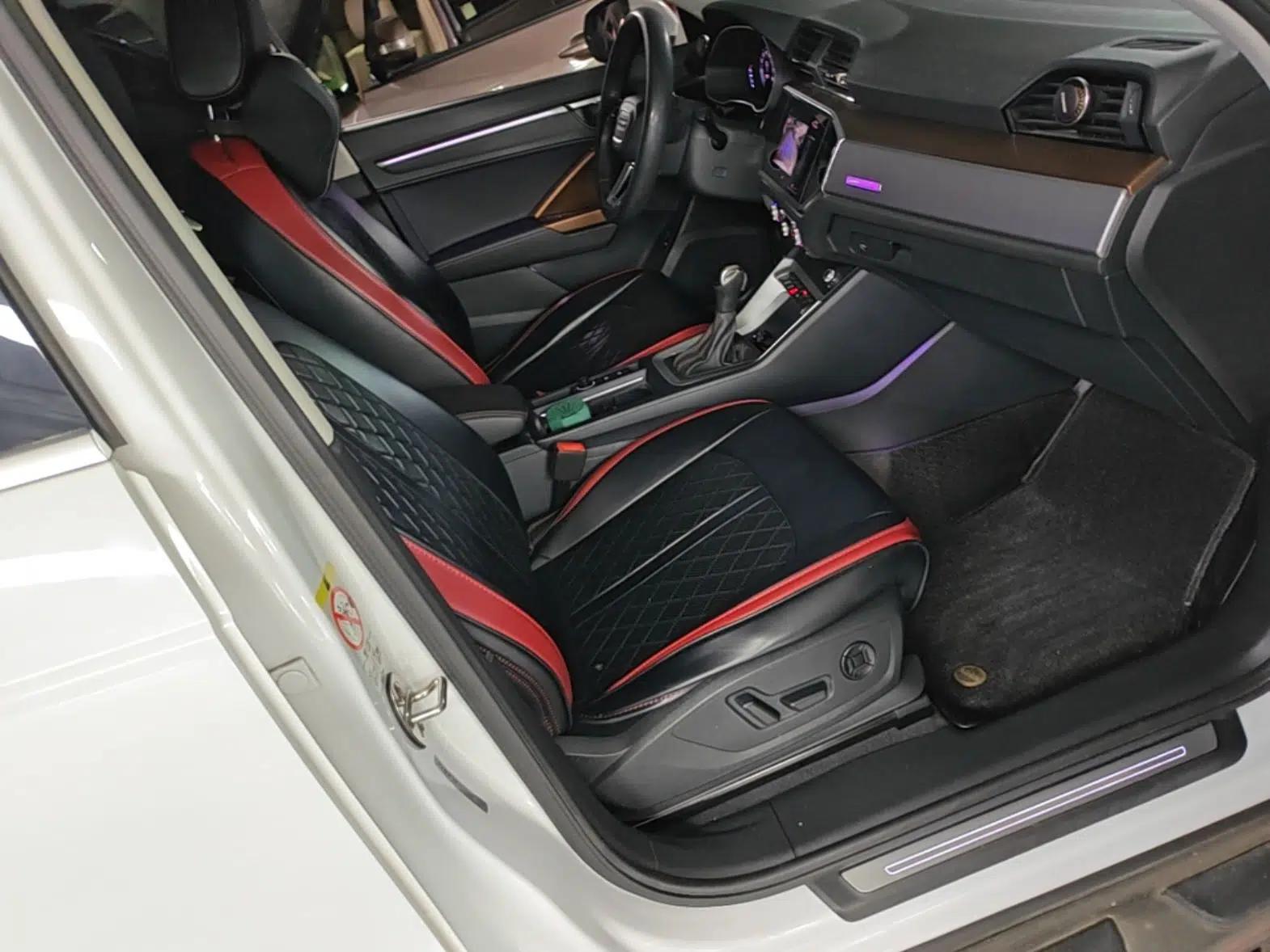 Audi Q3 2019 40 TFSI Fashionable and Elegant Model — миниатюра 19