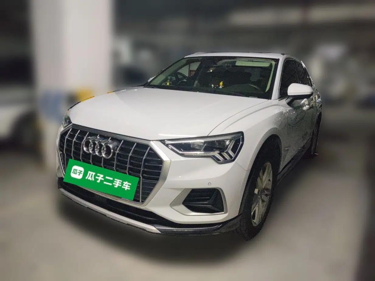 Audi Q3 2019 35 TFSI Fashionable and Elegant Model — миниатюра 1