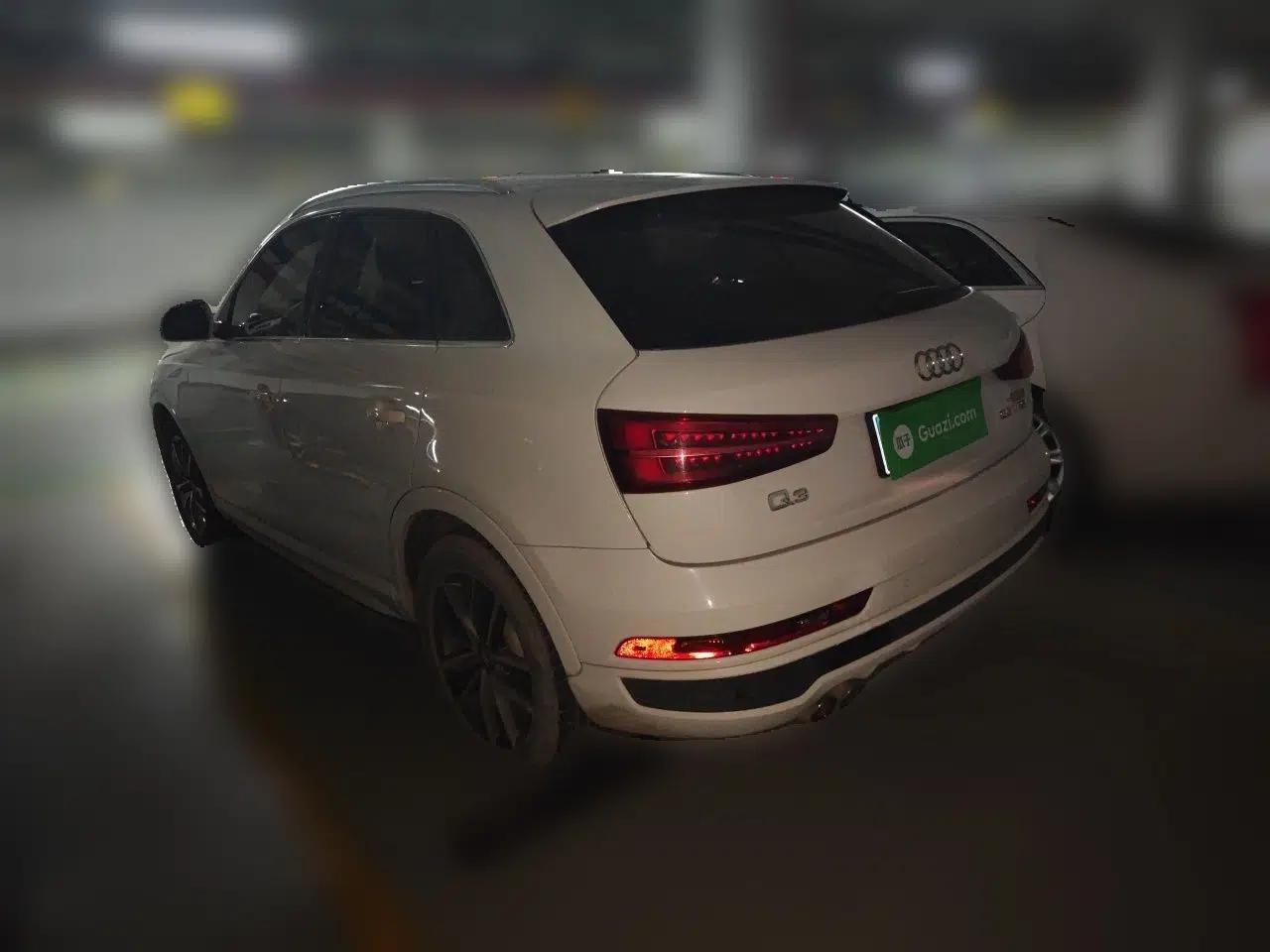 Audi Q3 2018 30th Anniversary Edition 35 TFSI Sport Model — миниатюра 4
