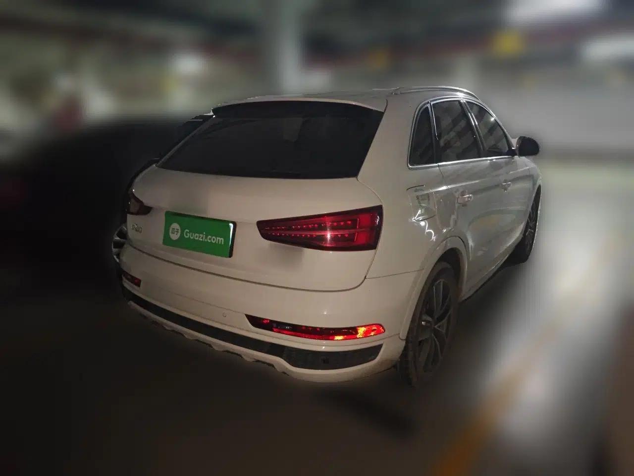 Audi Q3 2018 30th Anniversary Edition 35 TFSI Sport Model — миниатюра 6