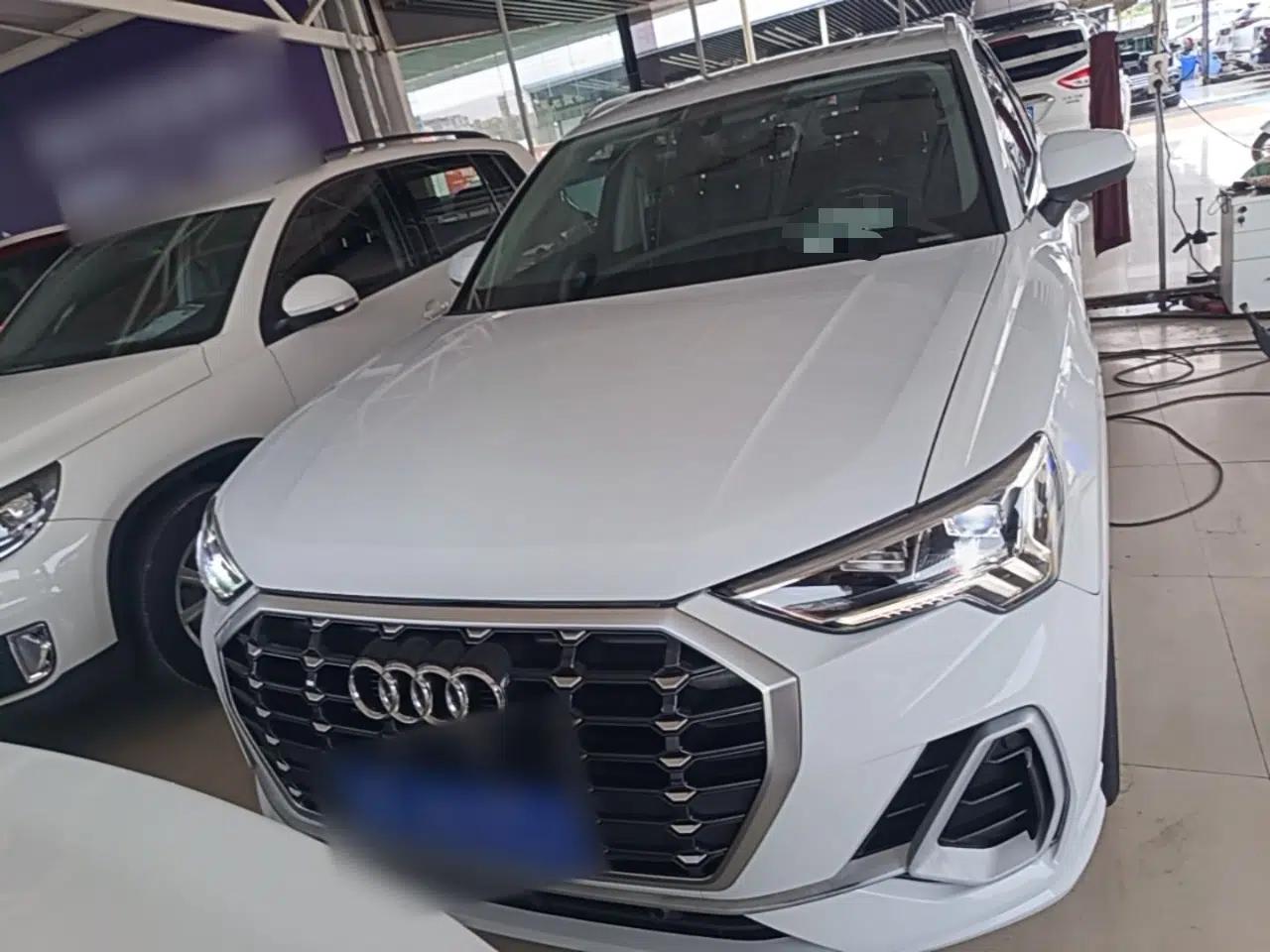 Audi Q3 2022 35 TFSI Fashion Dynamic Model — миниатюра 2