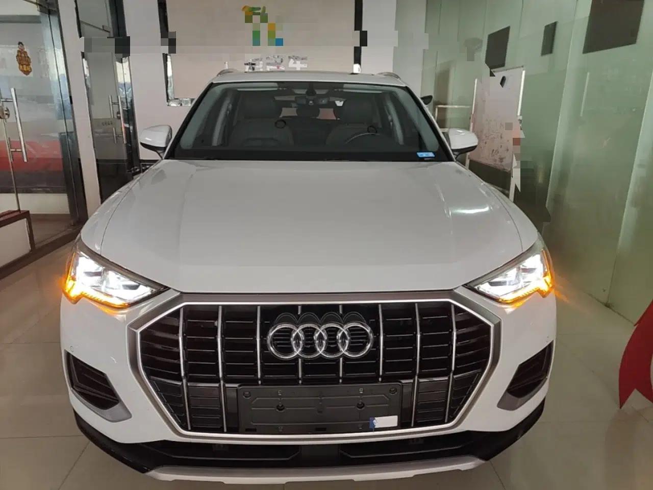 Audi Q3 2023 35 TFSI Fashion Elegant Version (1.5T) — миниатюра 2