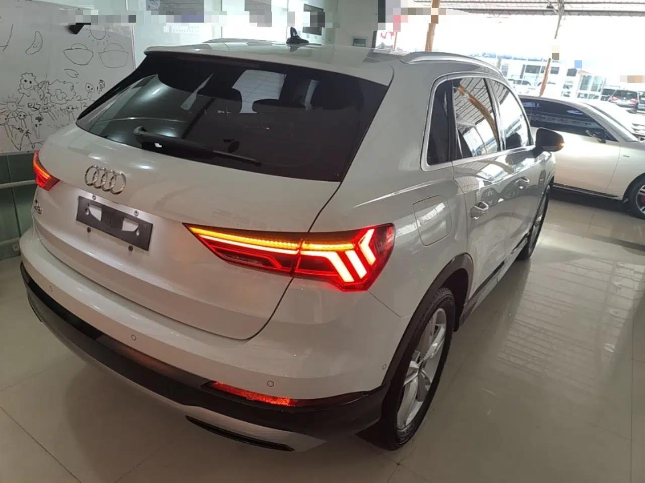 Audi Q3 2023 35 TFSI Fashion Elegant Version (1.5T) — миниатюра 6