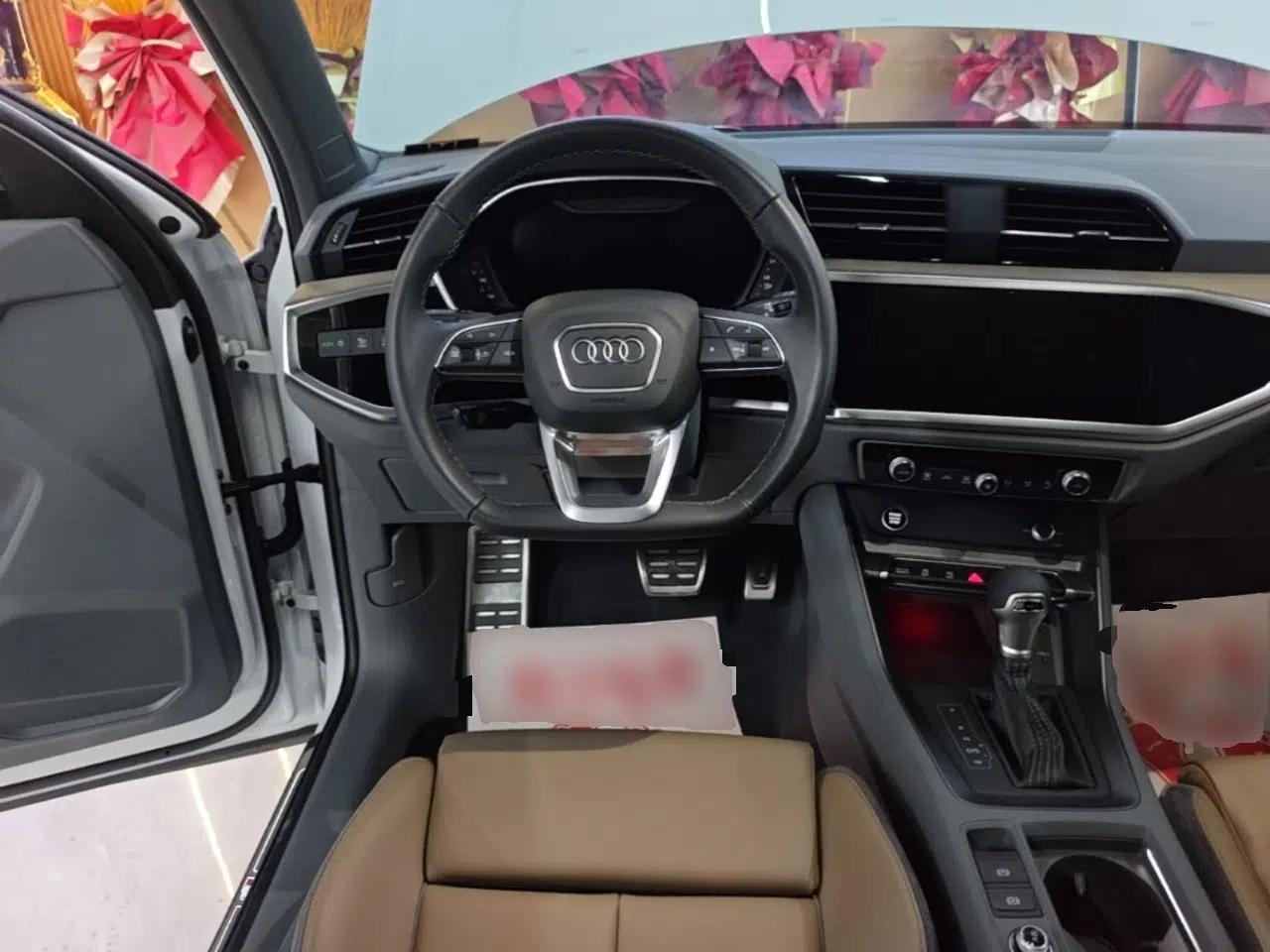 Audi Q3 2024 40 TFSI Fashion Dynamic Model — миниатюра 13