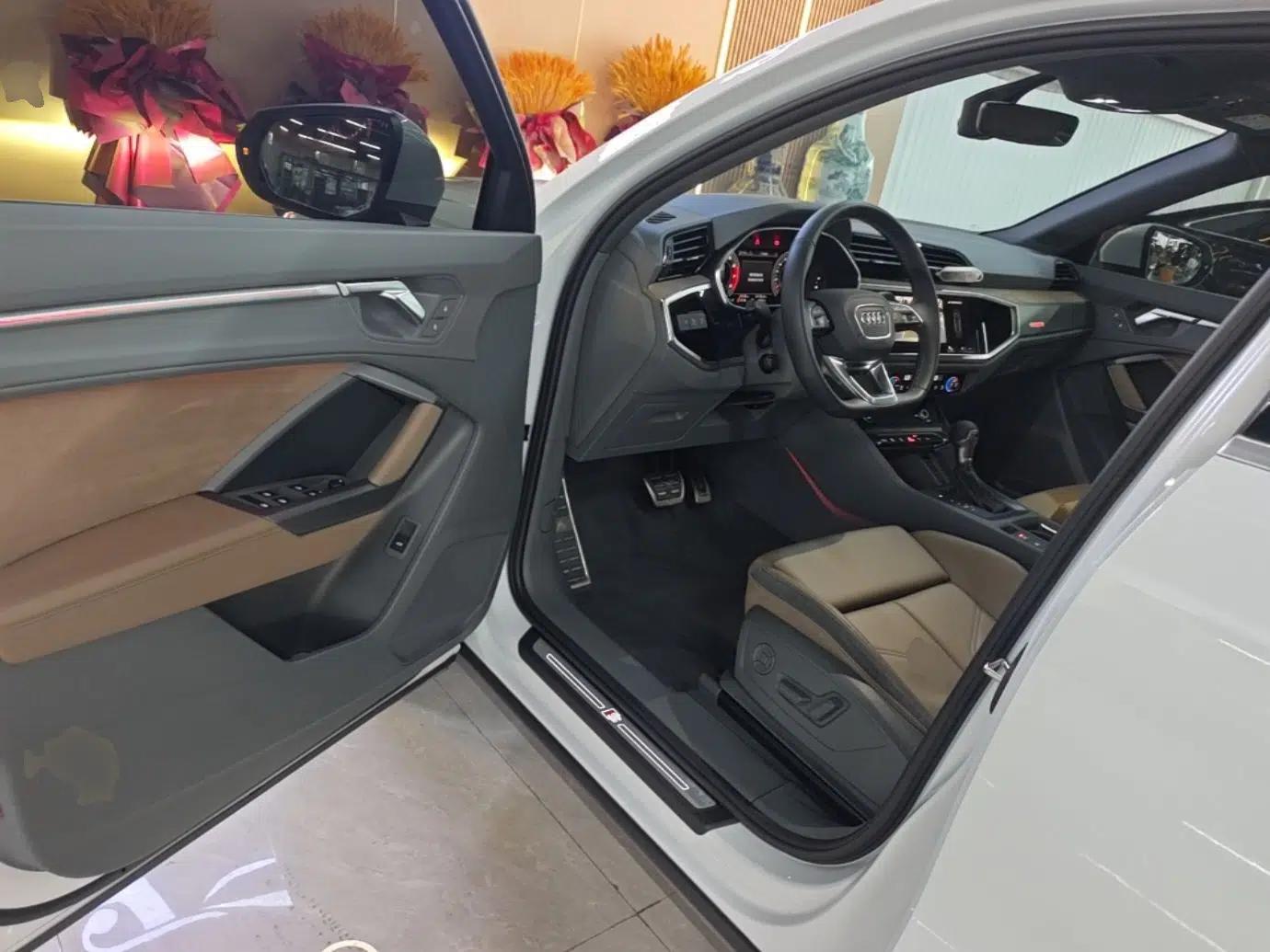 Audi Q3 2024 40 TFSI Fashion Dynamic Model — миниатюра 18