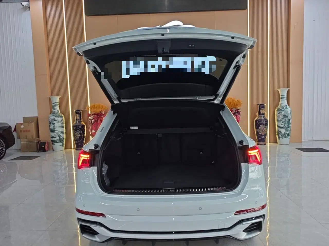Audi Q3 2024 40 TFSI Fashion Dynamic Model — миниатюра 22