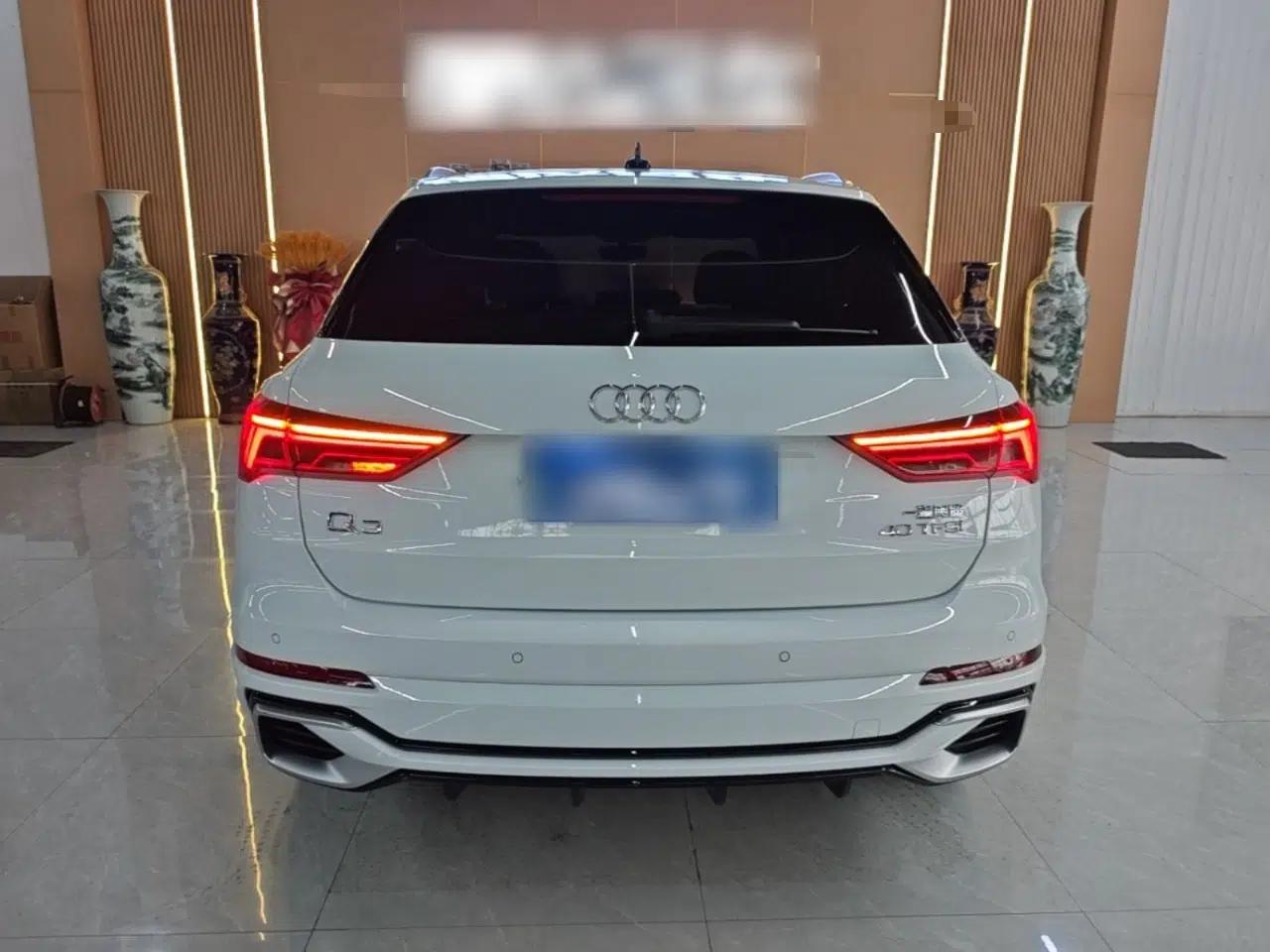 Audi Q3 2024 40 TFSI Fashion Dynamic Model — миниатюра 5