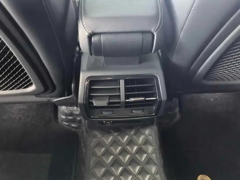 Audi Q3 2024 40 TFSI Fashion Dynamic Model — миниатюра 12