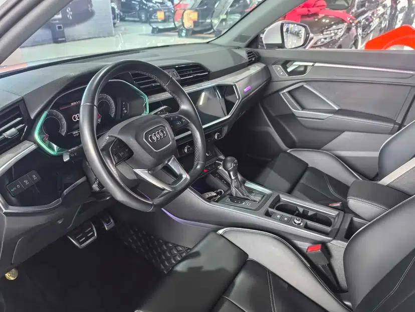 Audi Q3 2024 40 TFSI Fashion Dynamic Model — миниатюра 14